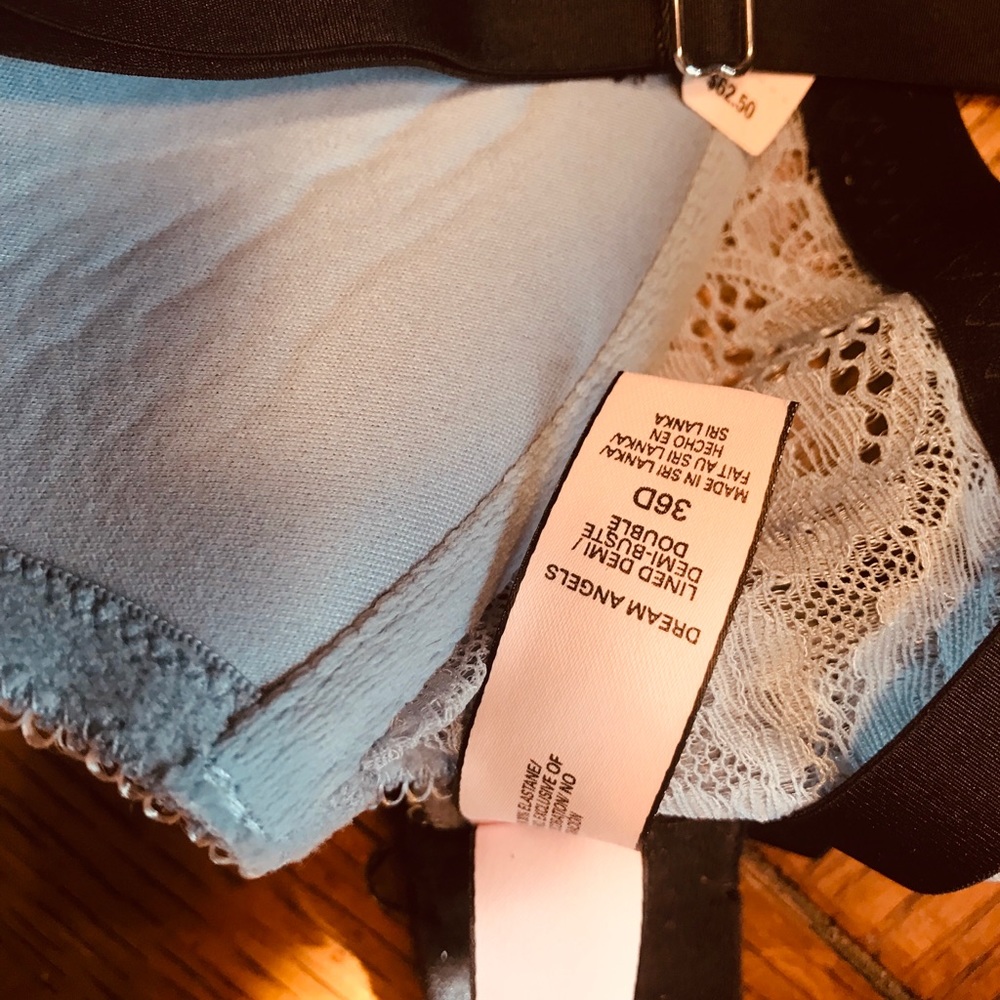 VS bras - Picture 7 of 8
